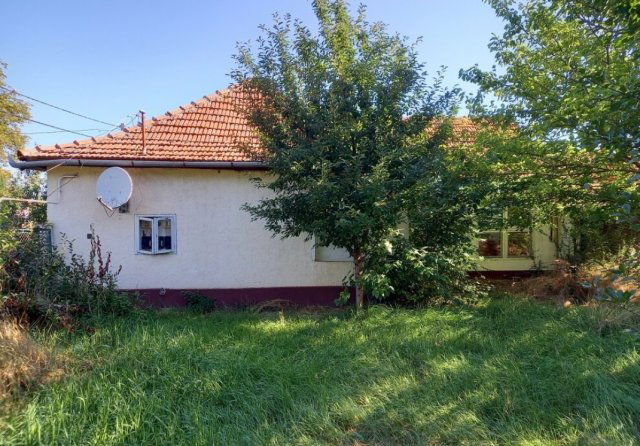 Eladó családi ház, Okányon, Vasút utcában 3.1 M Ft, 1+1 szobás