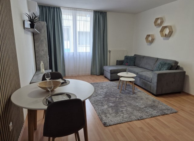 Kiadó téglalakás, albérlet, VIII. kerületben, Lovassy László utcában