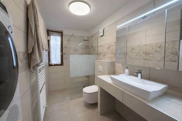 Eladó téglalakás, Dunakeszin 79.9 M Ft, 4 szobás