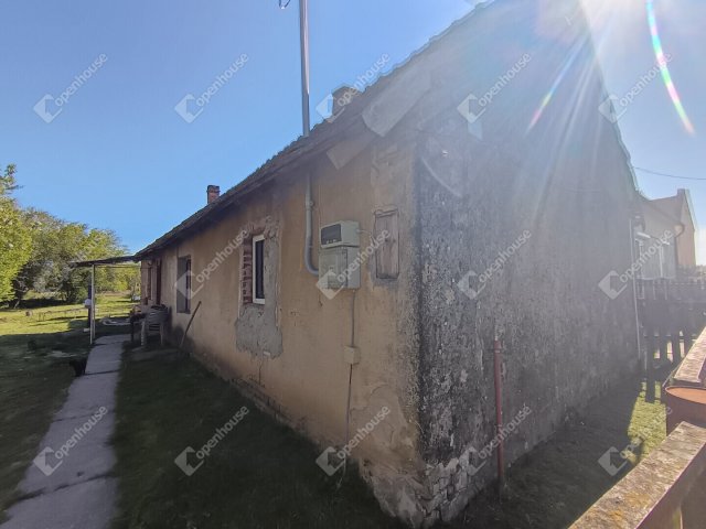 Eladó családi ház, Somogyszobon 5.49 M Ft, 2 szobás