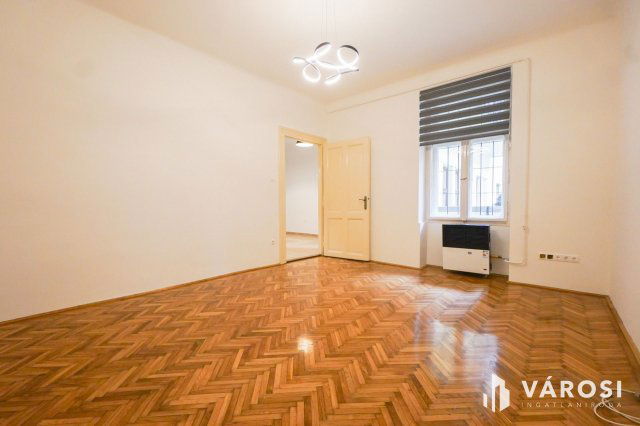 Eladó téglalakás, Budapesten, I. kerületben 107.9 M Ft, 2 szobás