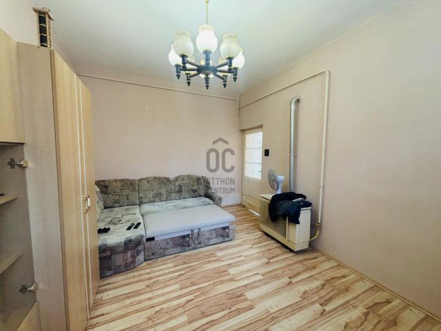 Eladó téglalakás, Cegléden 26.99 M Ft, 1 szobás