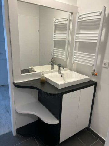 Kiadó iroda, Budapesten, III. kerületben 800 E Ft / hó, 3 szobás