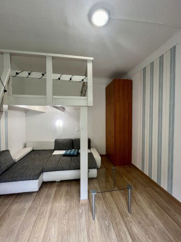 Kiadó téglalakás, albérlet, XII. kerületben, Királyhágó téren