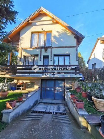 Eladó családi ház, Telkin 125 M Ft, 4 szobás