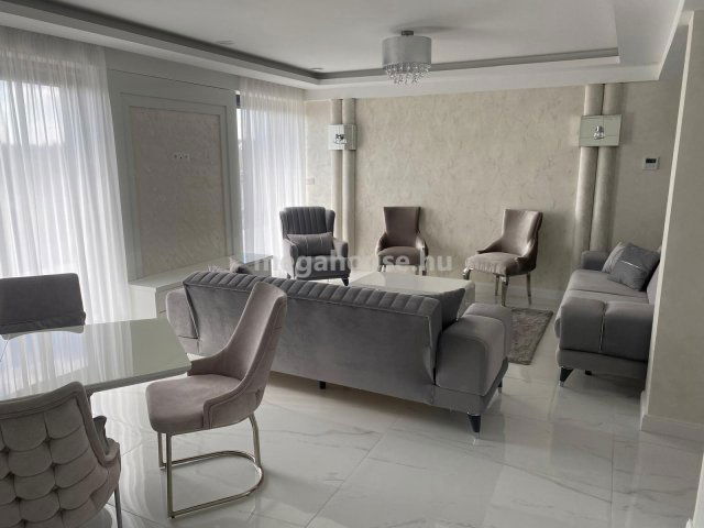 Eladó téglalakás, Budapesten, XI. kerületben 270 M Ft, 4 szobás