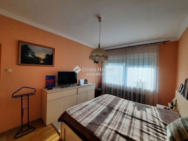 Eladó családi ház, Dunavarsányban 127 M Ft, 6 szobás