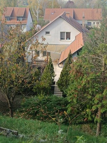 Eladó családi ház, Visegrádon, Harangvirág utcában 119 M Ft