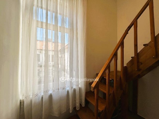 Eladó téglalakás, Budapesten, VIII. kerületben 57 M Ft
