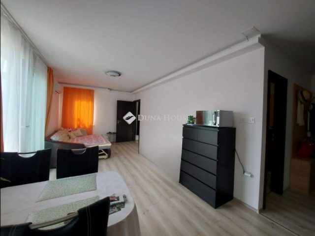 Kiadó téglalakás, albérlet, Debrecenben 220 E Ft / hó, 2 szobás