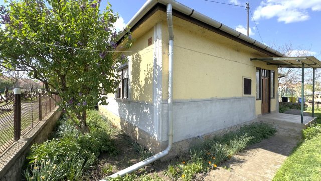 Eladó családi ház, Taktaharkányon 10.5 M Ft, 2+1 szobás