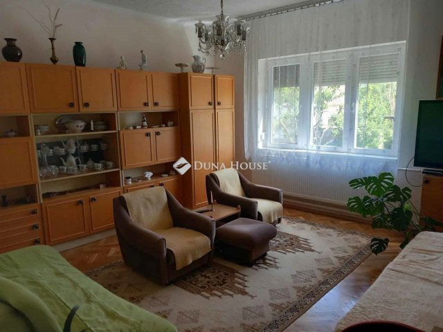 Eladó családi ház, Somlóvásárhelyen 41.9 M Ft, 3 szobás