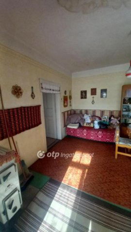 Eladó családi ház, Somoskőújfalun 14.8 M Ft, 4 szobás