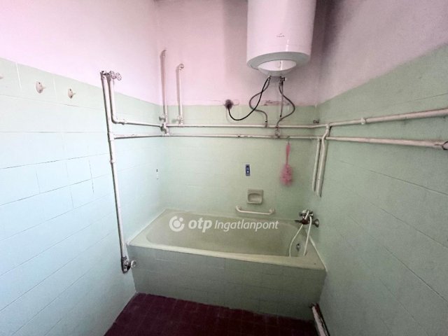 Eladó családi ház, Kunhegyesen 25 M Ft, 4 szobás
