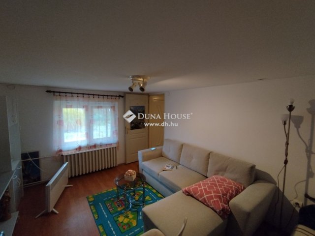 Eladó nyaraló, Környén 24.99 M Ft, 4 szobás