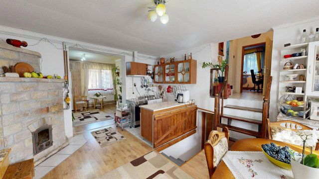 Eladó családi ház, Őrbottyánban 129 M Ft, 5 szobás