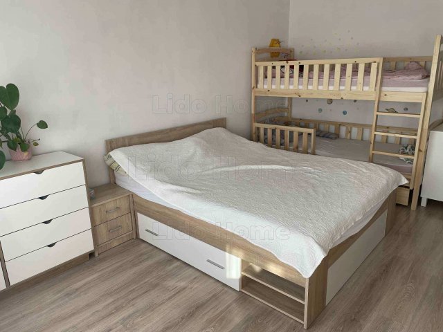 Eladó panellakás, Balatonalmádiban 55 M Ft, 2 szobás