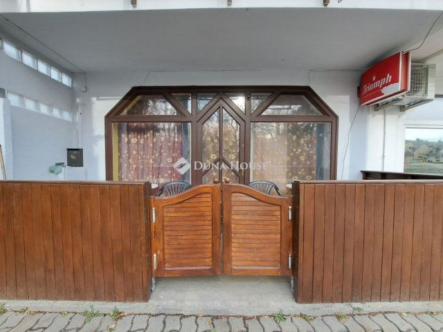 Eladó téglalakás, Balatonlelleén 49.9 M Ft, 2 szobás