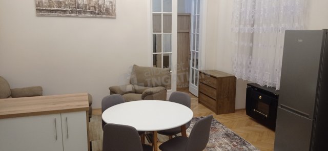 Kiadó téglalakás, albérlet, Budapesten, VIII. kerületben