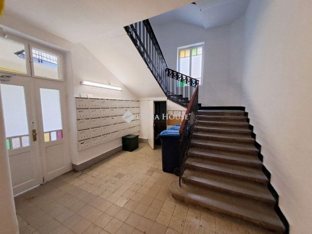 Eladó téglalakás, Budapesten, II. kerületben 98 M Ft, 2 szobás
