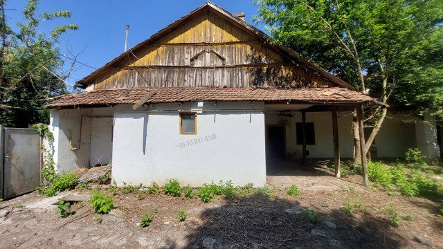 Eladó családi ház, Békéscsabán 10 M Ft, 4 szobás