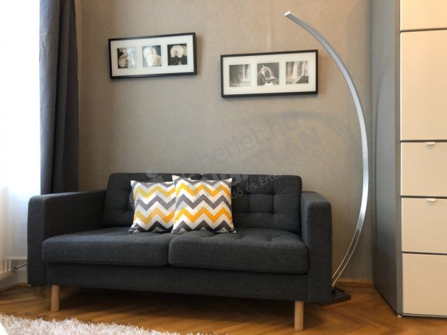 Kiadó téglalakás, albérlet, VI. kerületben, Szondi utcában