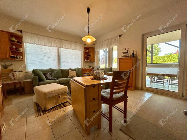 Eladó családi ház, Siófokon 99 M Ft, 4 szobás