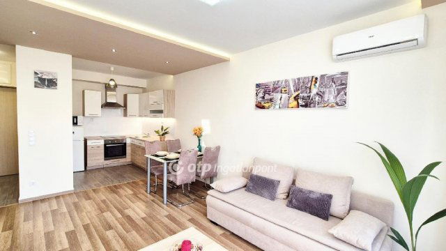 Eladó téglalakás, Budapesten, VIII. kerületben 106.5 M Ft