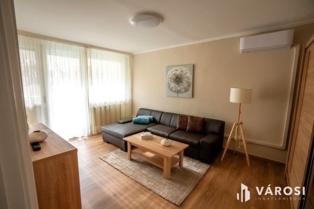 Kiadó panellakás, albérlet, Békéscsabán 150 E Ft / hó