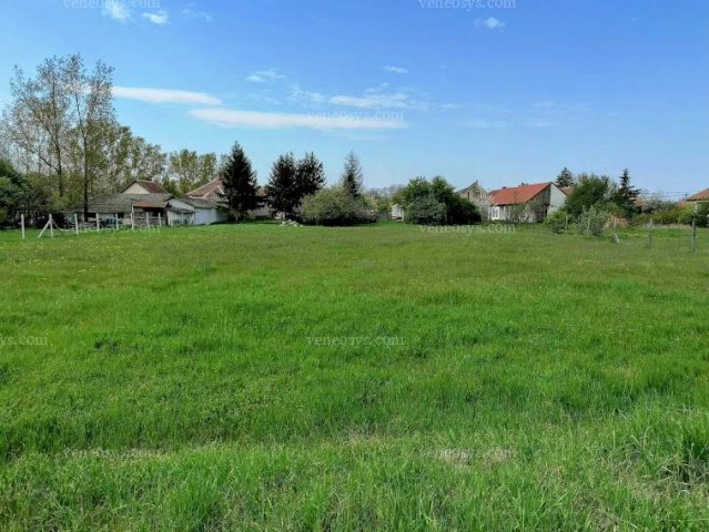 Eladó telek, Poroszlón 16 M Ft / költözzbe.hu