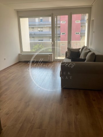 Eladó téglalakás, Pécsett, Tildy Zoltán utcában 39.9 M Ft