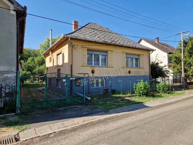 Eladó családi ház, Bekölcén 12.5 M Ft, 2 szobás