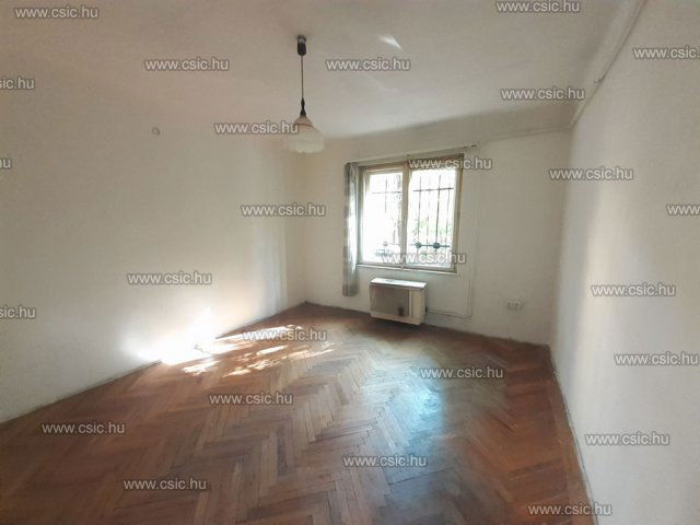Eladó téglalakás, Budapesten, III. kerületben 49 M Ft, 1 szobás