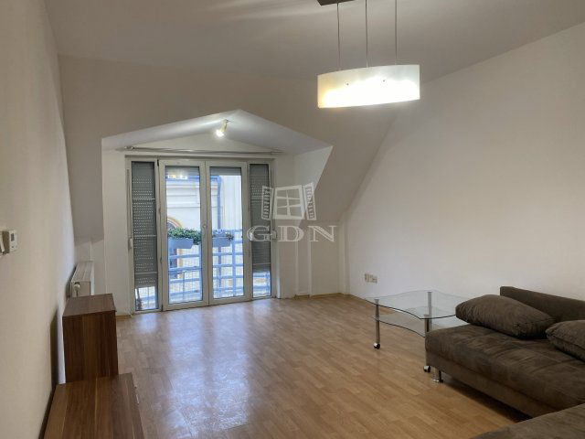 Kiadó téglalakás, albérlet, Kaposváron 150 E Ft / hó, 1 szobás