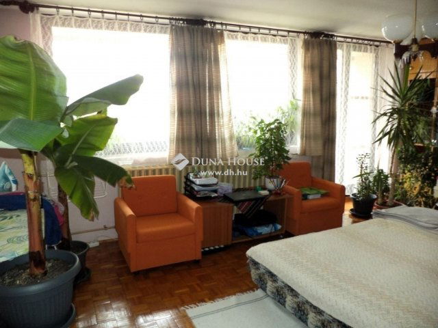 Eladó sorház, Kápolnásnyéken 97.4 M Ft, 4 szobás