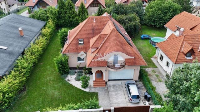 Eladó családi ház, Halásztelken 189.9 M Ft, 5 szobás