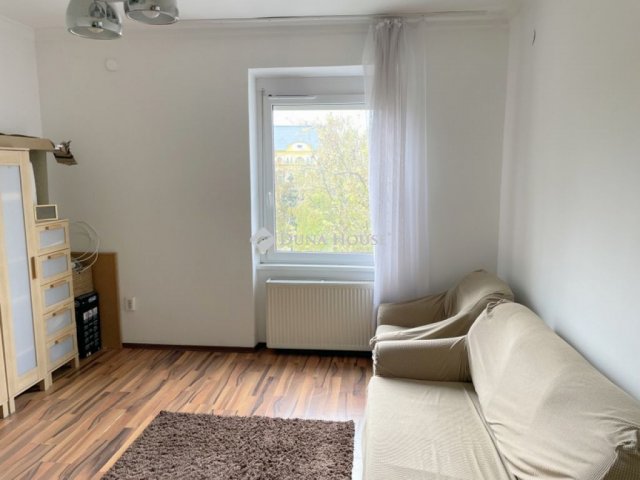 Eladó téglalakás, Nyíregyházán, Hősök terén 46.5 M Ft