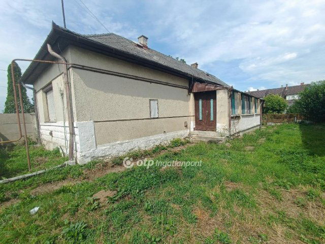 Eladó családi ház, Kisvárdán 16 M Ft, 3 szobás