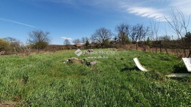 Eladó családi ház, Kókán 67 M Ft, 5 szobás