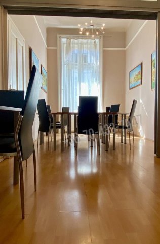 Kiadó iroda, Budapesten, VI. kerületben 450 E Ft / hó, 2+2 szobás