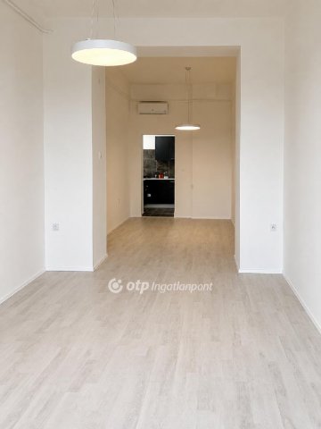 Eladó téglalakás, Budapesten, VIII. kerületben 58.9 M Ft