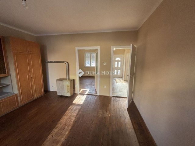 Eladó sorház, Kecskeméten 53 M Ft, 2 szobás