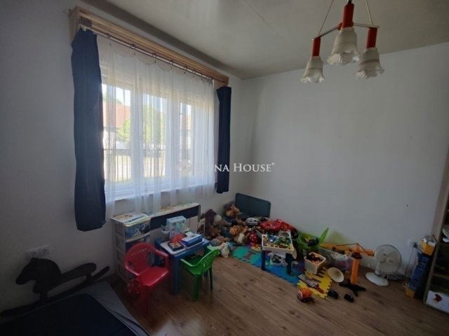 Eladó családi ház, Úrin 45.9 M Ft, 3 szobás