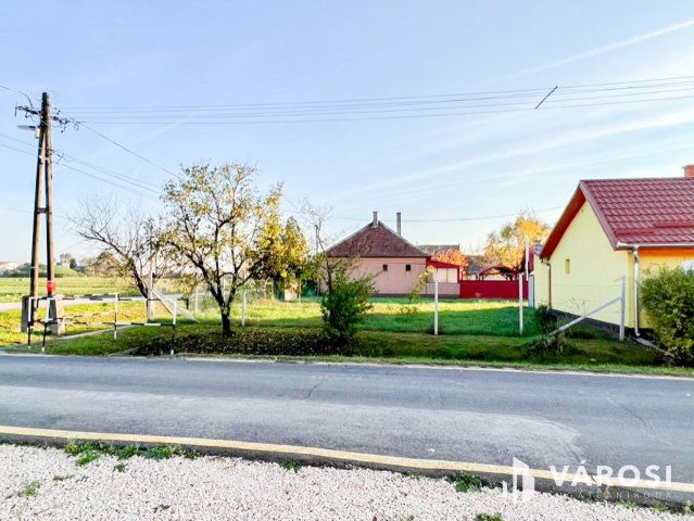 Eladó telek, Orosházán 48 M Ft / költözzbe.hu