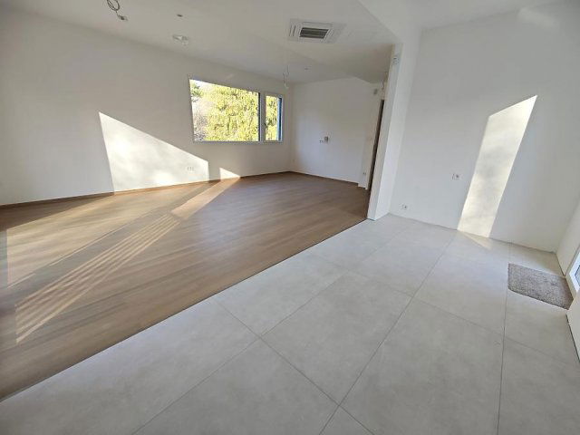 Eladó téglalakás, Budapesten, II. kerületben 296.4 M Ft