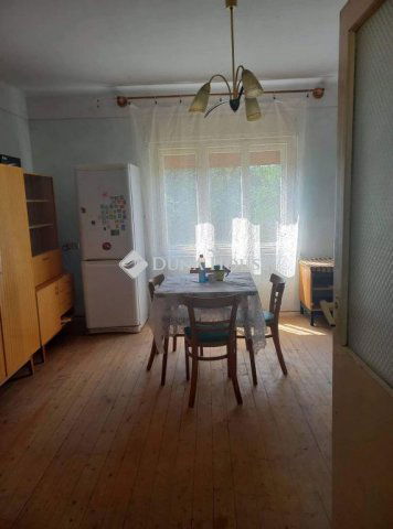 Eladó családi ház, Ácsteszéren 21 M Ft, 3 szobás