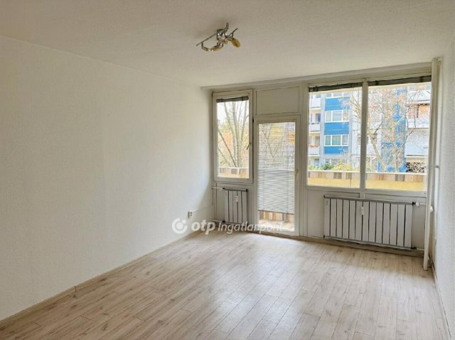 Eladó téglalakás, Budapesten, XIV. kerületben 100 M Ft, 3 szobás