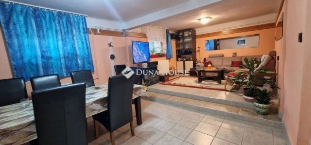 Eladó családi ház, Budapesten, XVII. kerületben 108.9 M Ft