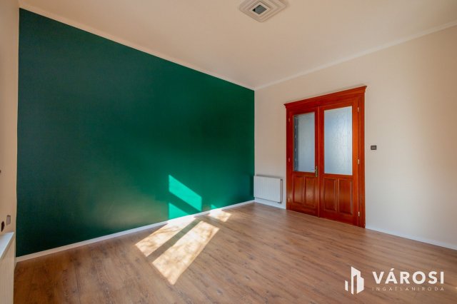 Kiadó iroda, Hódmezővásárhelyen 160 E Ft / hó, 1 szobás