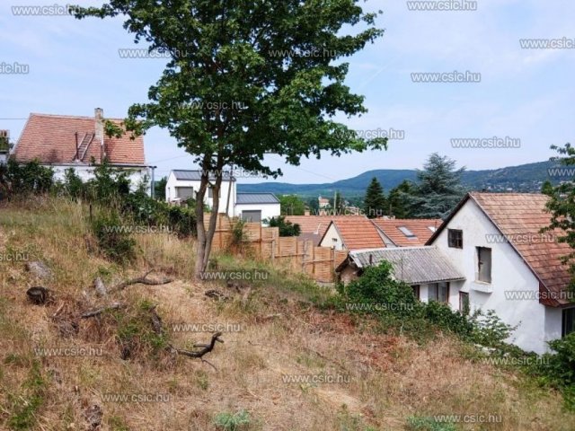 Eladó családi ház, Nagykovácsiban 68 M Ft, 2 szobás